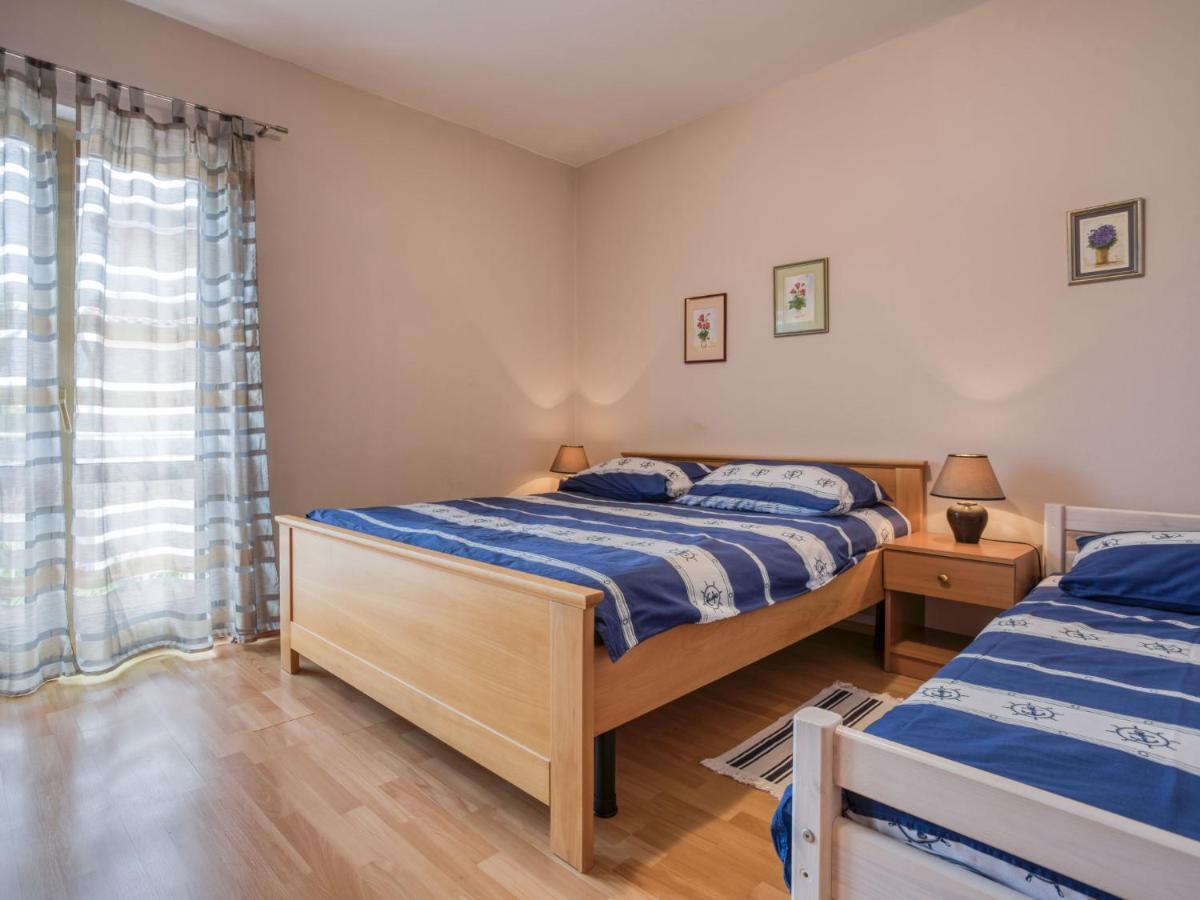 Apartment Daria-2 By Interhome *