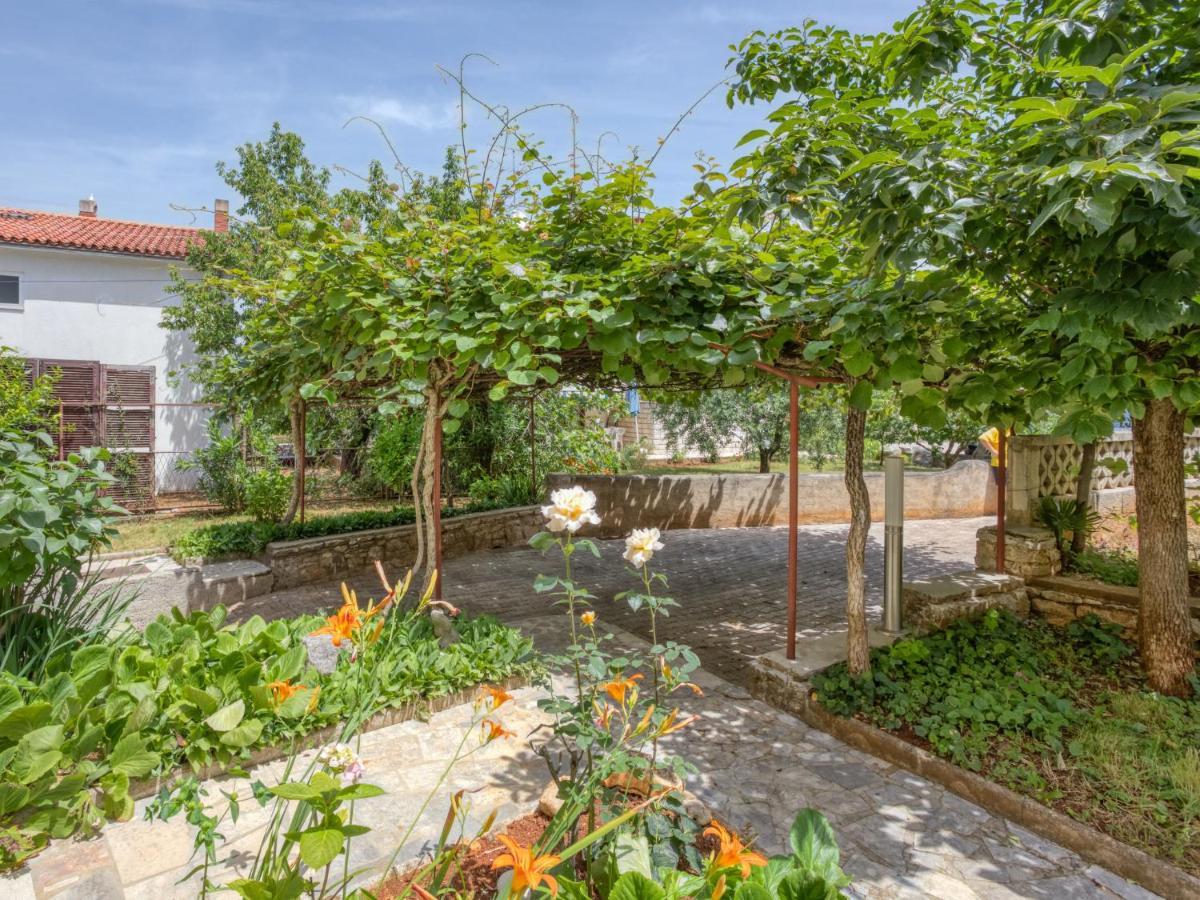 Apartman Daria-2 By Interhome Poreč